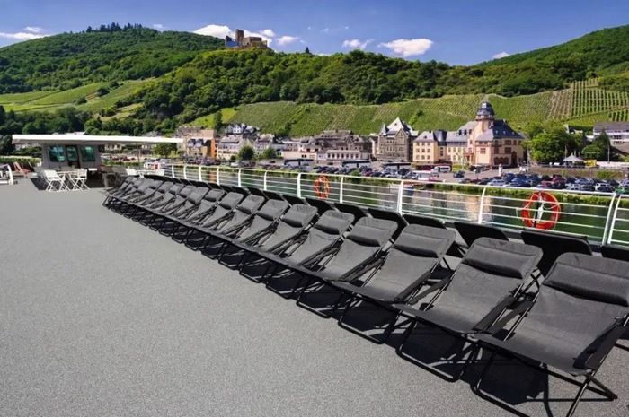 Sun Deck